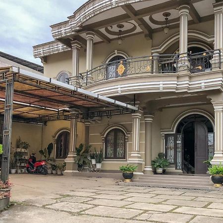 Sinar Hotel Enrekang Exterior photo